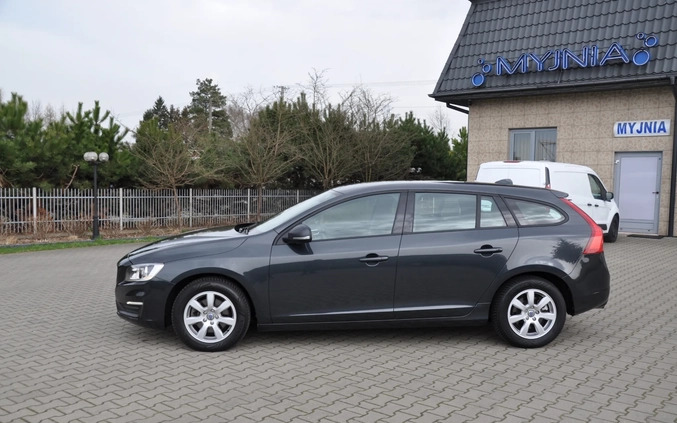 Volvo V60 cena 35900 przebieg: 212000, rok produkcji 2013 z Kórnik małe 79